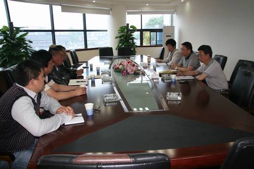 代勇到都江堰組織召開局鑫宏工程公司成立及干部任職宣布會議 