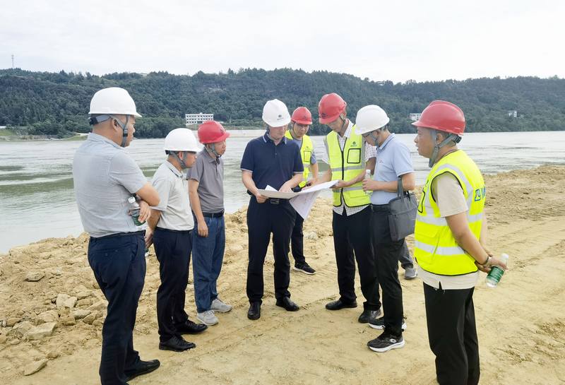 公司黨委書記、董事長袁斌帶隊督導檢查亭子口灌區一期工程I標項目工作