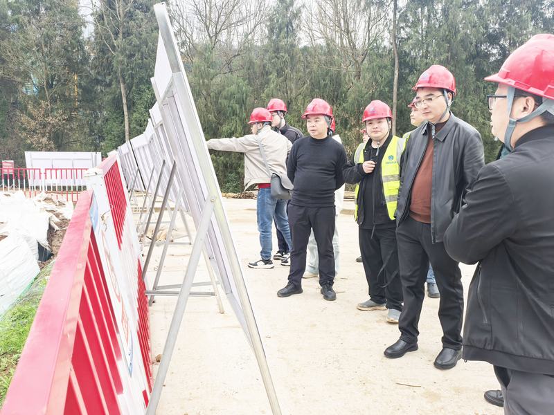 梓潼縣水利局到亭子口灌區(qū)I期工程構(gòu)溪河渡槽調(diào)研交流