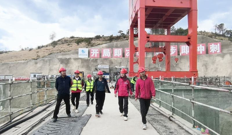 汪輝德深入項目一線開展防洪度汛暨“五一”節(jié)前安全專項檢查